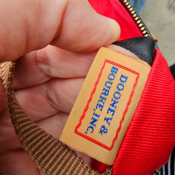 Dooney and Bourke Satchel Handbag Crossbody Shoulderbag Patent Leather Pre-owned - Picture 10 of 12